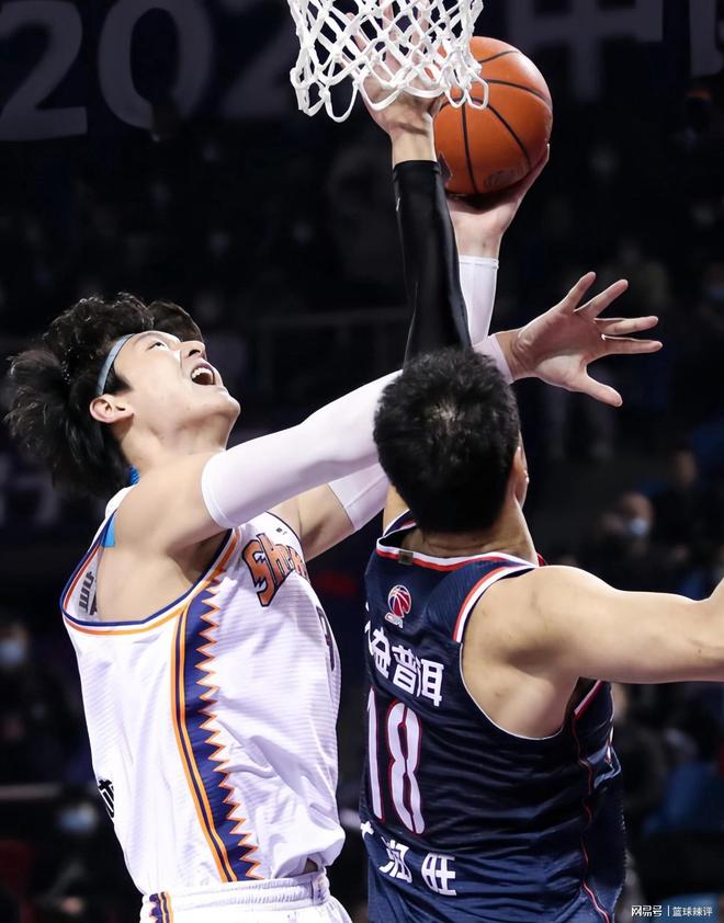 今晚NBA总决赛焦点战；纽卡斯尔官宣签约；目标明确；球探报告显示潜力(张镇麟的nba球探报告)